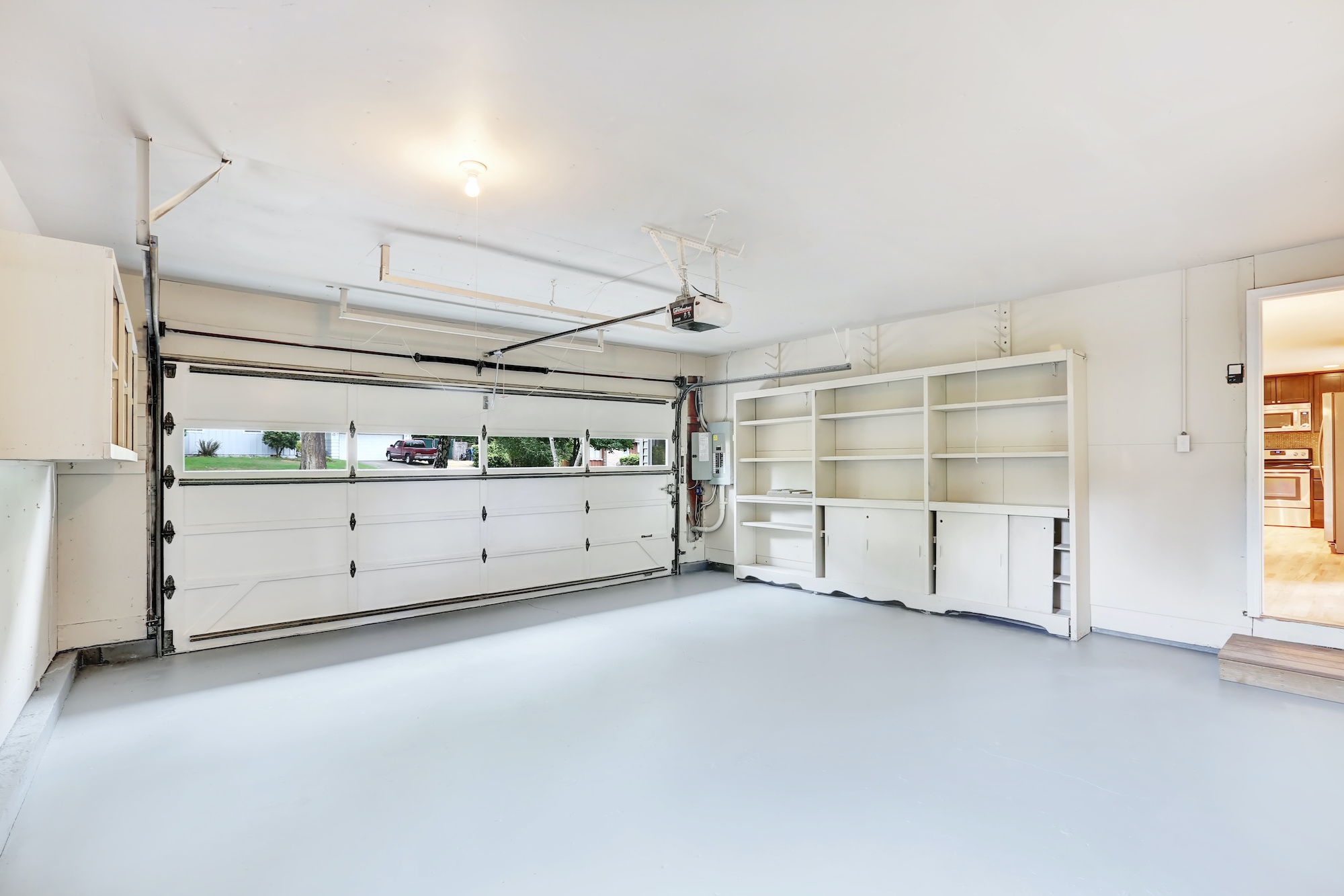 Garage door installation in Melbourne